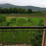 Apartment Karabegovic *