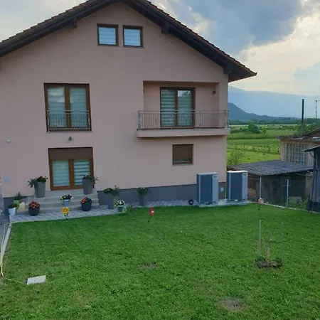 Karabegovic Apartment *