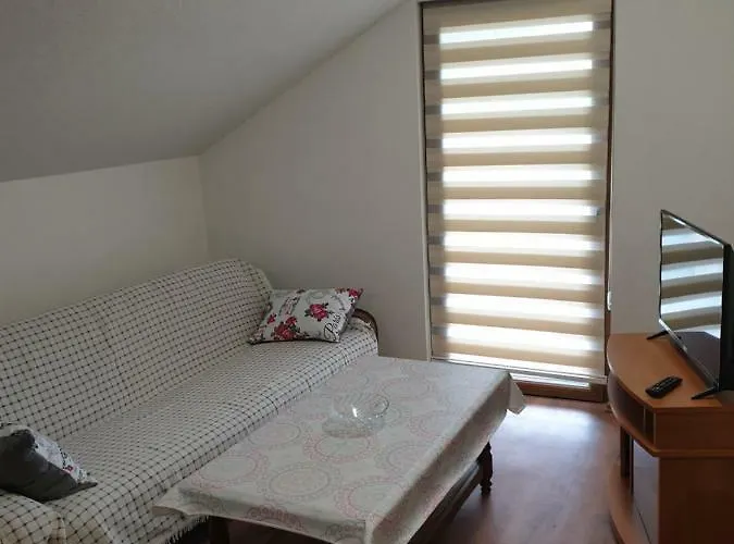 Karabegovic * Bihać